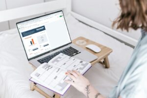 How to efficiently manage small business admin